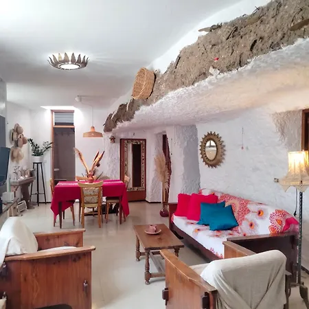 Landhuis Casa Cueva Rural Trebola, Artenara Juncalillo