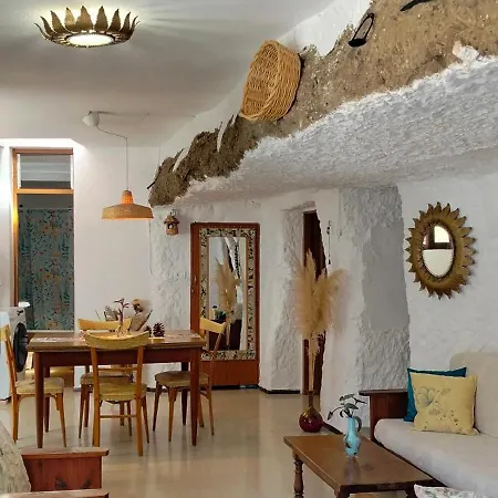 Casa Cueva Rural Trebola, Artenara