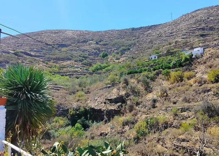 Casa Cueva Rural Trebola, Artenara 乡村民宿