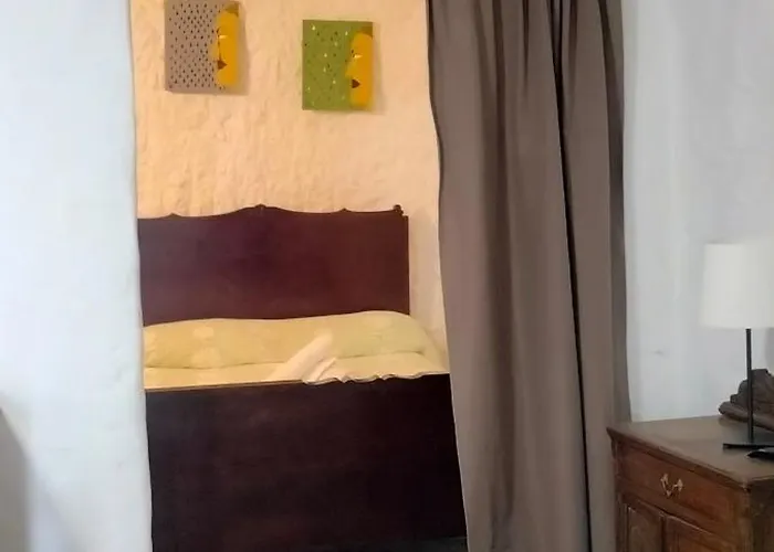 Casa Cueva Rural Trebola, Artenara 컨트리하우스 Juncalillo