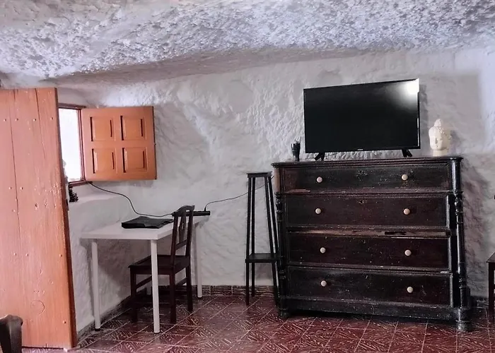 Casa Cueva Rural Trebola, Artenara 컨트리하우스
